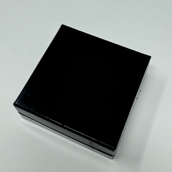 CHANEL vintage ear clips /earrings by Karl Lagerfeld year 1996 black - Picture 5 of 5